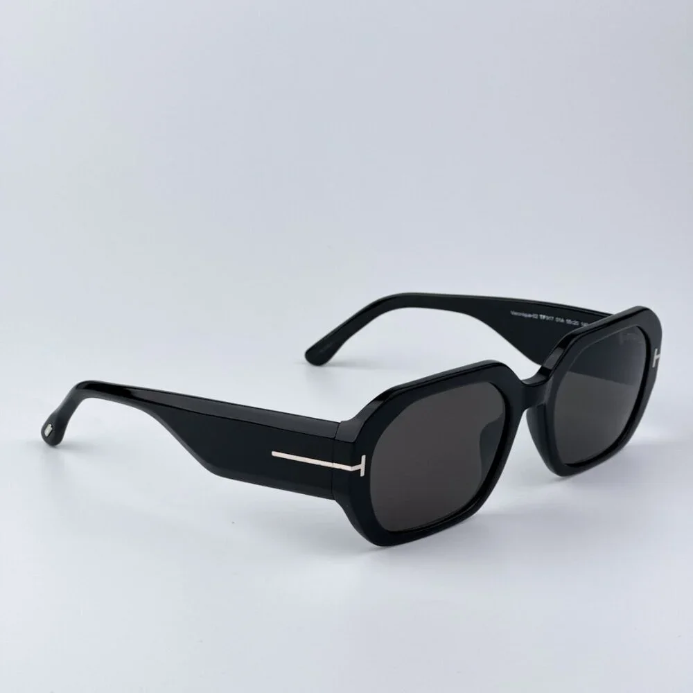 Tom Ford Men Black Smoke Square BRAND NEW Sunglasses VERONIQUE-02 FT0917 01A